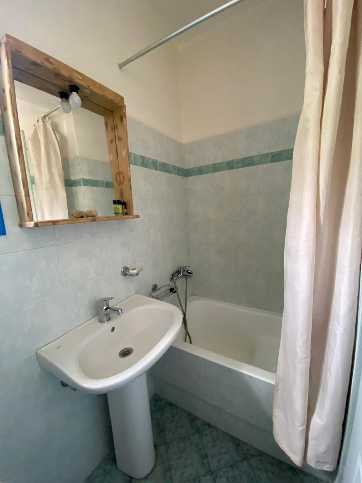 Matina'S Vineyard Hotel Mikri Vigla Room photo