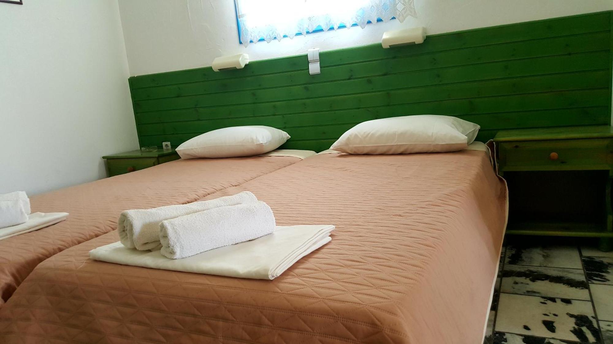 Matina'S Vineyard Hotel Mikri Vigla Room photo